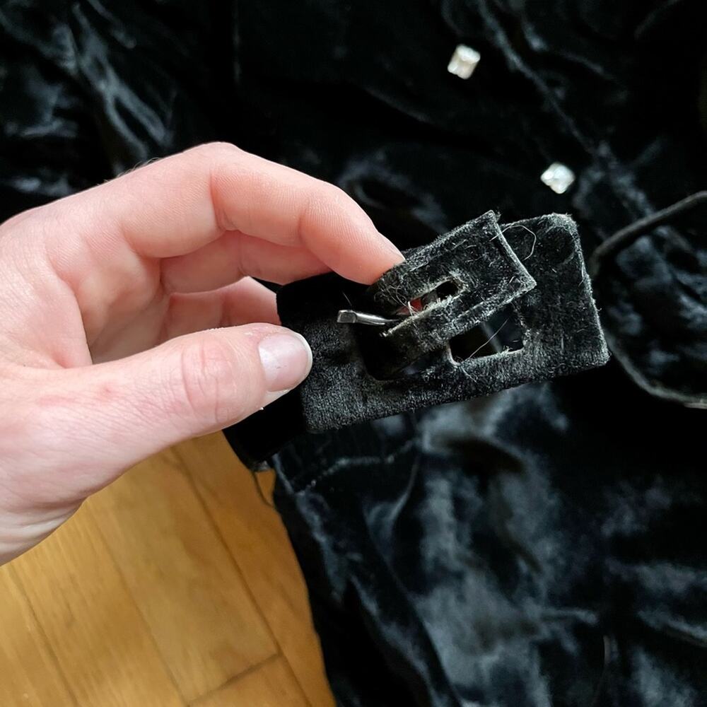 40s Vintage Black Silk Velvet Shirt Dress - Picture 8 of 10